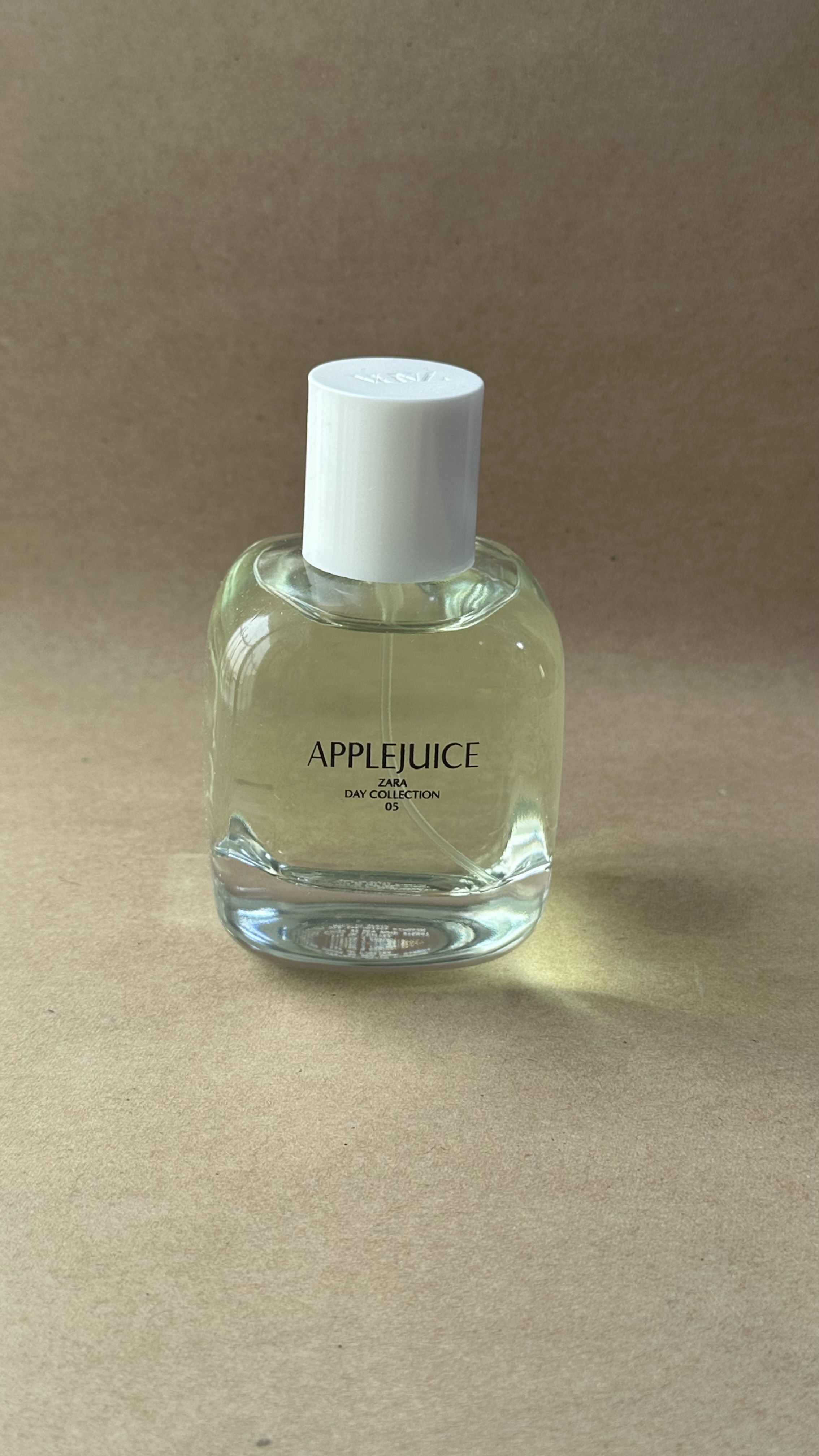 ادکلن زنانه 100 میل زارا اپل جویس Apple juice